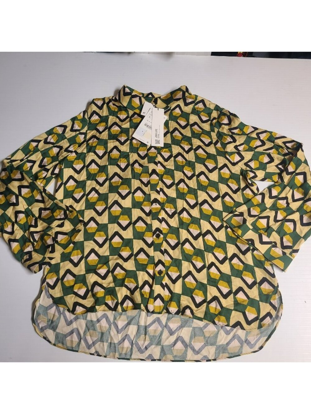 Zara brand 100% Viscose long sleeve shirt Large unique pattern 2183 058 NEW